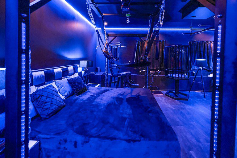 Hochwertiges BDSM Hotel München mit Studio und Spezialausrüstung.