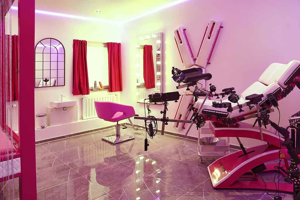 BDSM Hotel München, Studio 60 mit Erotik, Bondage und Fetisch in München.
