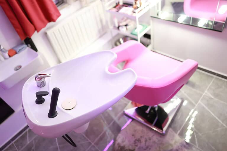 Hochwertiges BDSM Hotel München mit stylischer Einrichtung für anspruchsvolle Gäste.