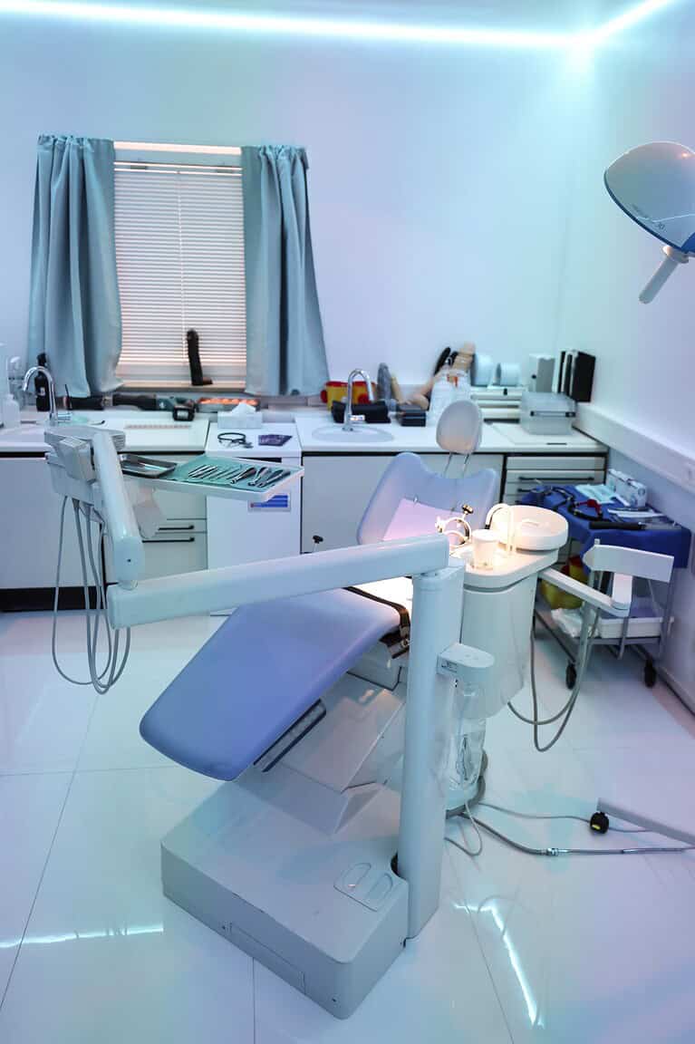 Helle, moderne BDSM-Therapier in München für sichere und diskrete Erfahrungen.